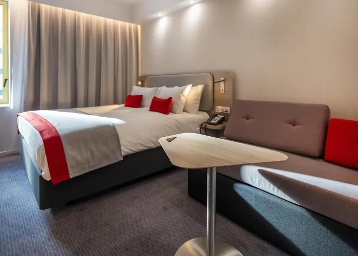 Express - - Grand Arenas By Ihg فندق 3*