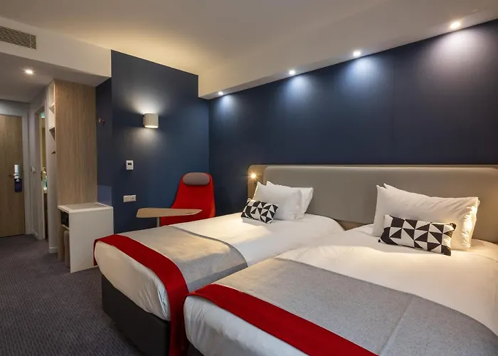 فندق Express - - Grand Arenas By Ihg نيس