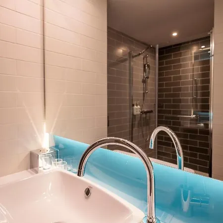 Express - - Grand Arenas By Ihg Hotel 3*