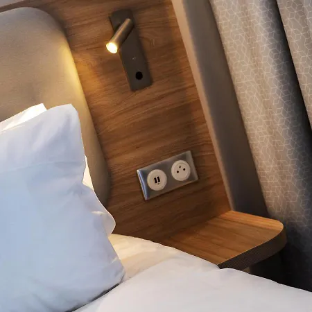 Hotel Express - - Grand Arenas By Ihg