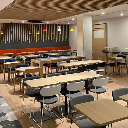 Hotel Express - - Grand Arenas By Ihg
