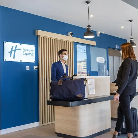 Hotel Express - - Grand Arenas By Ihg