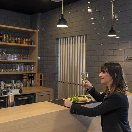 Hotel Express - - Grand Arenas By Ihg