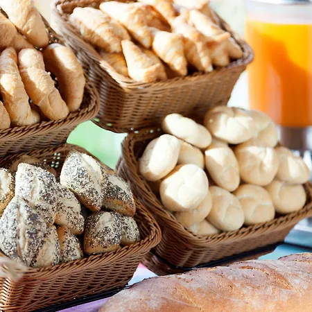 Express - - Grand Arenas By Ihg