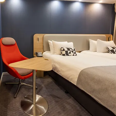 Express - - Grand Arenas By Ihg 3*