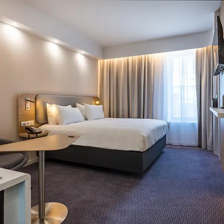 Express - - Grand Arenas By Ihg Hotell Nice