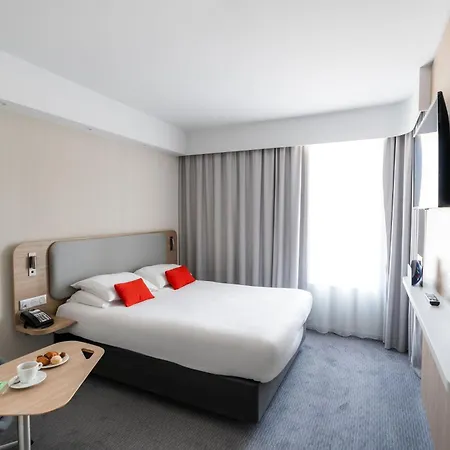 Hotell Express - - Grand Arenas By Ihg 3*
