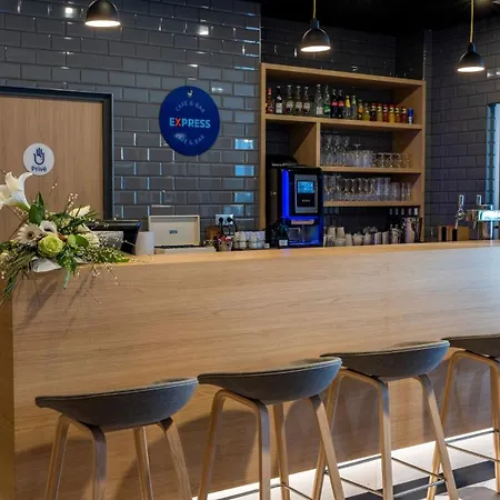 Express - - Grand Arenas By Ihg Hotel Nice