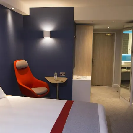 מלון Express - - Grand Arenas By Ihg ניס